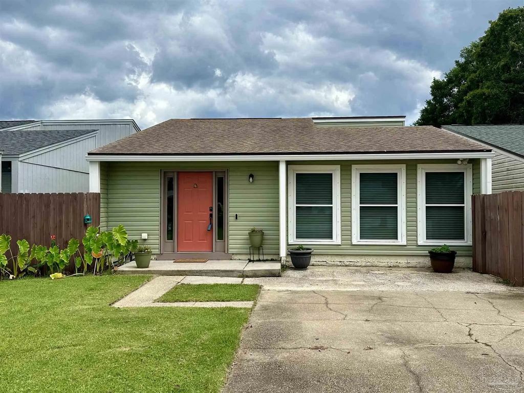 3410 Carlotta St, Pensacola