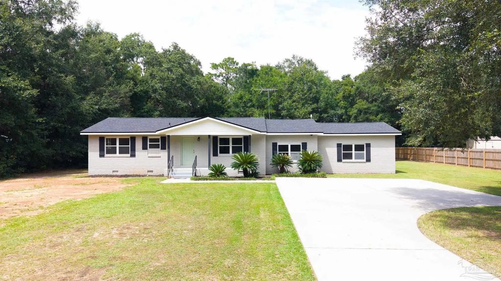 3920 Ranch Rd, Pace
