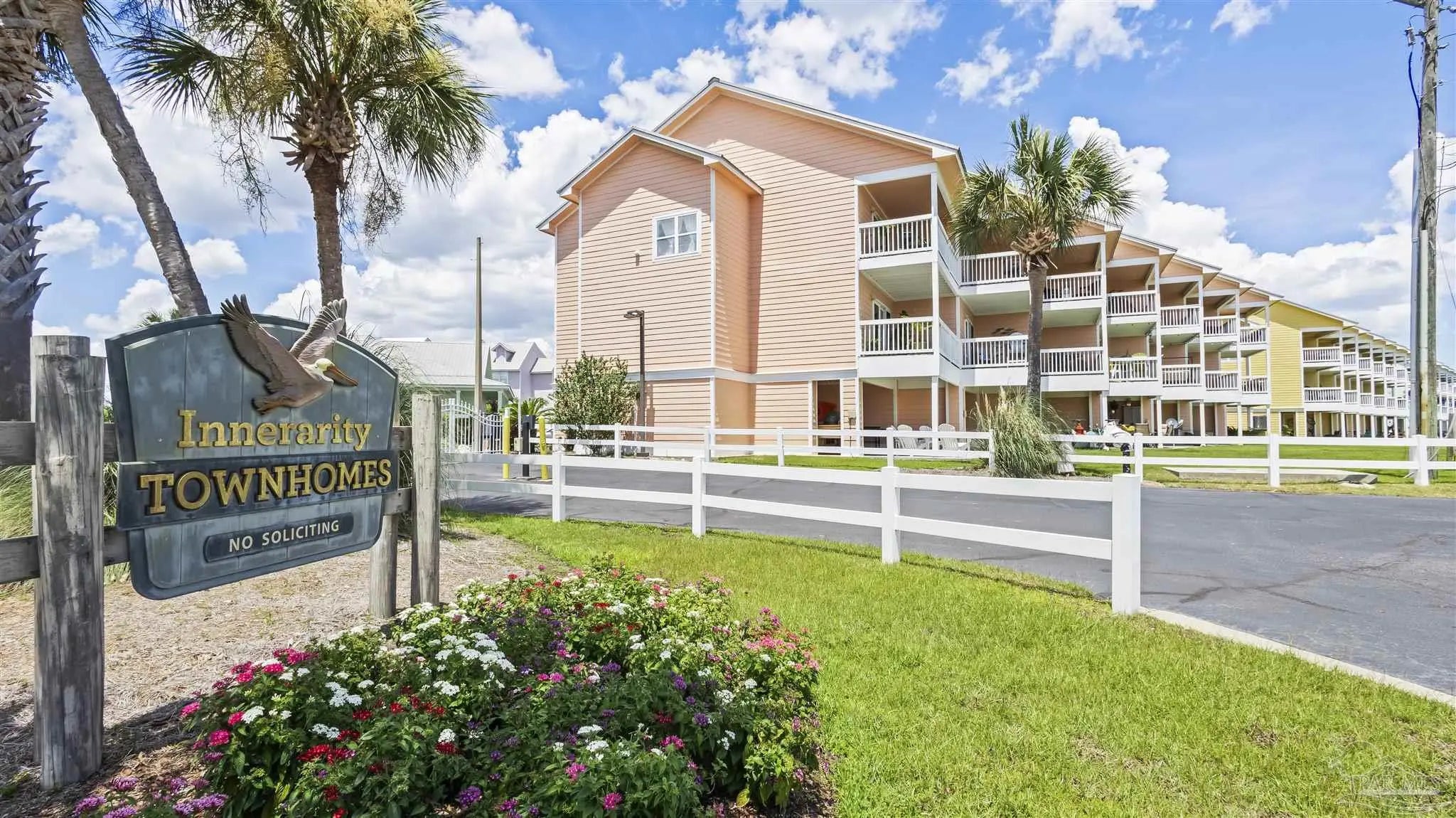 Photo of Listing #668099