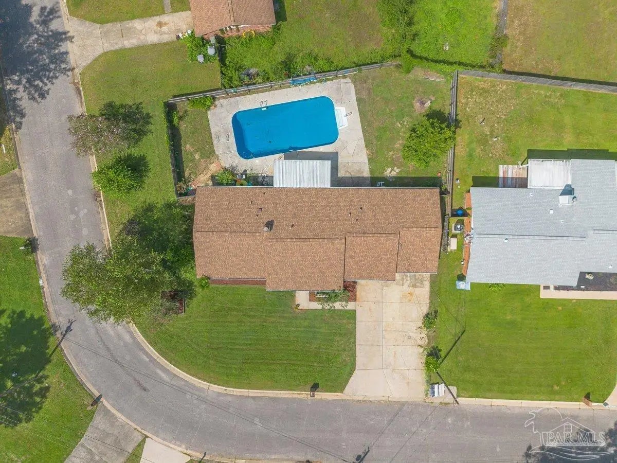 Photo of Listing #676754