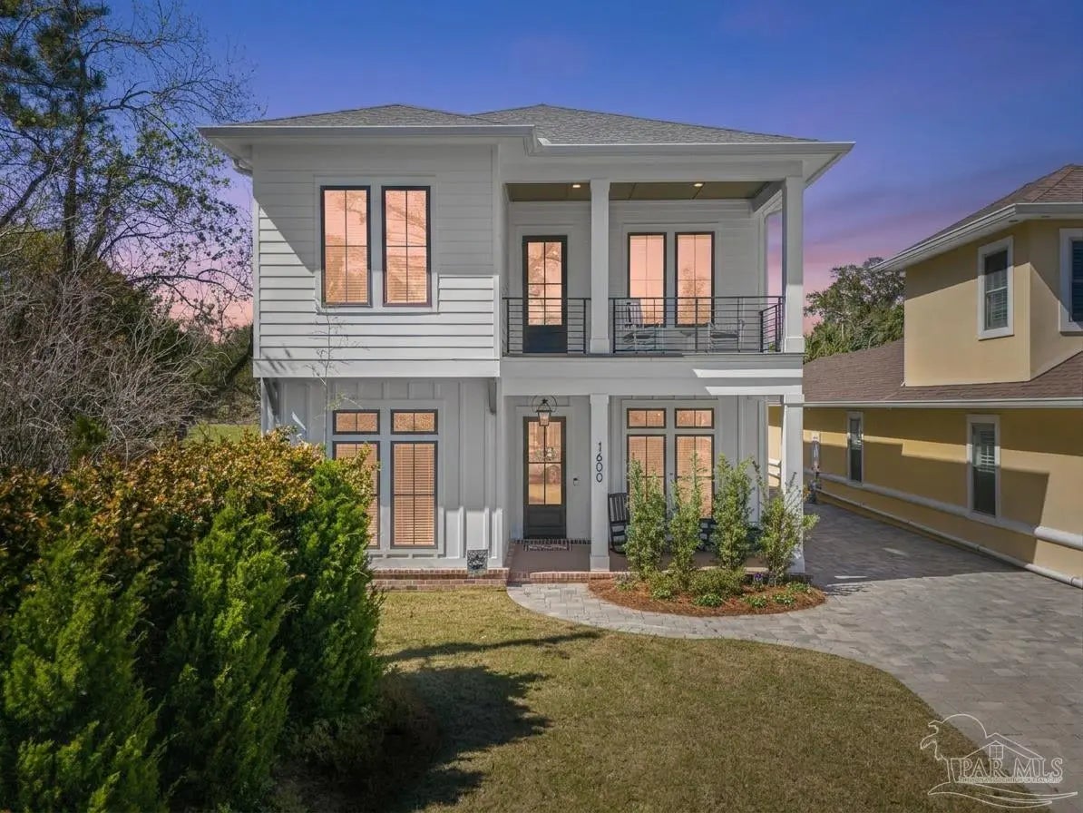 Photo of Listing #679898