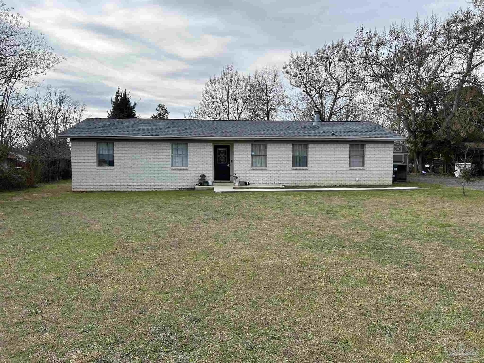 Photo of Listing #676642