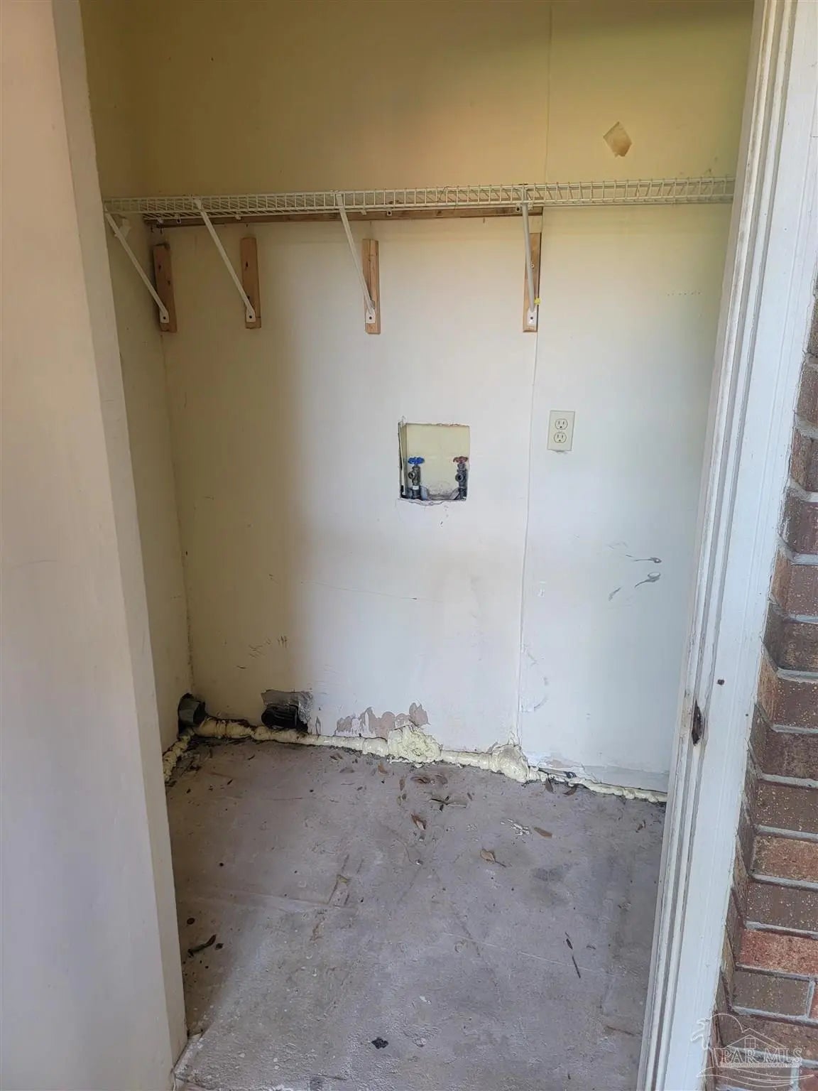 Photo of Listing #676783