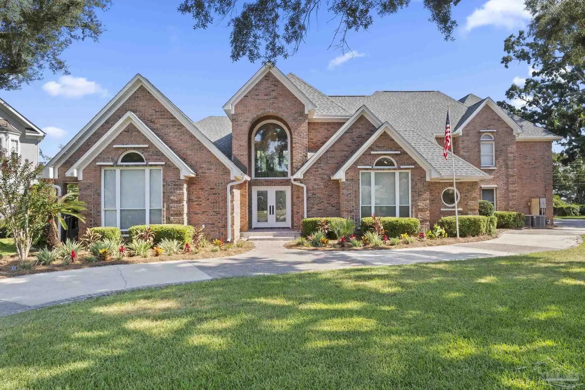 Photo of Listing #671348