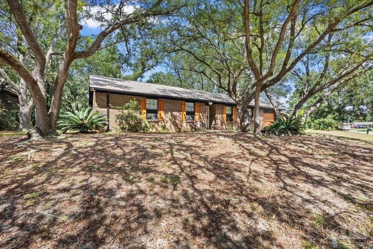 Photo of Listing #688545