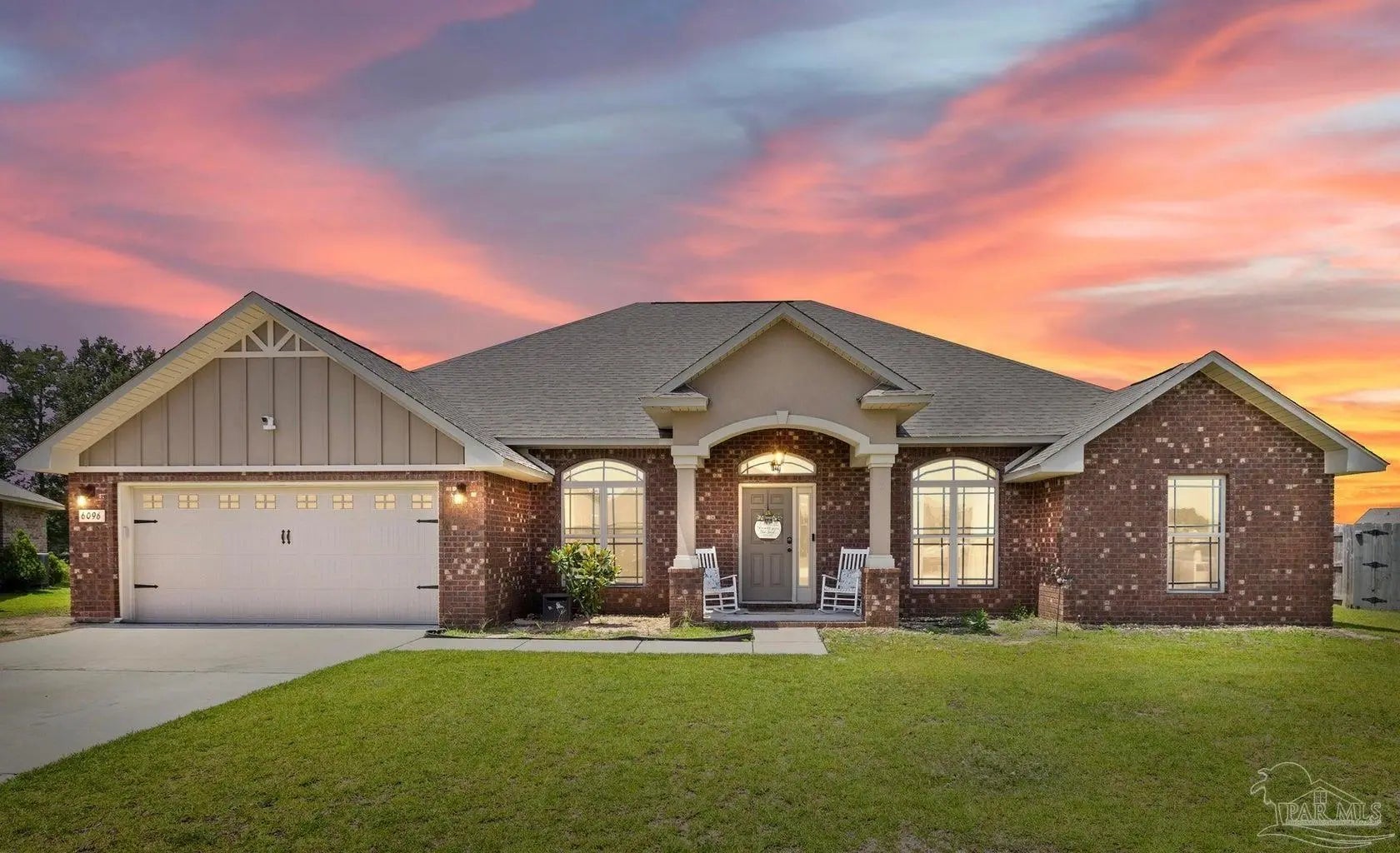 Photo of Listing #674619