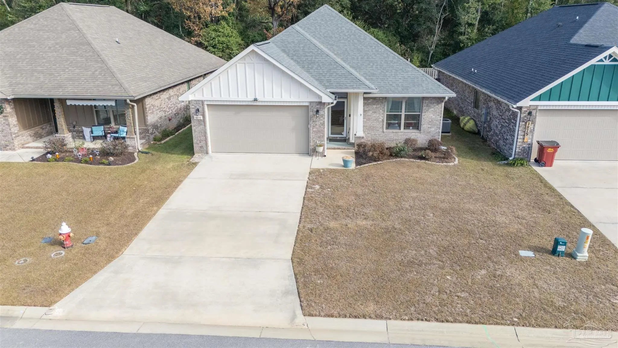 Photo of Listing #675172