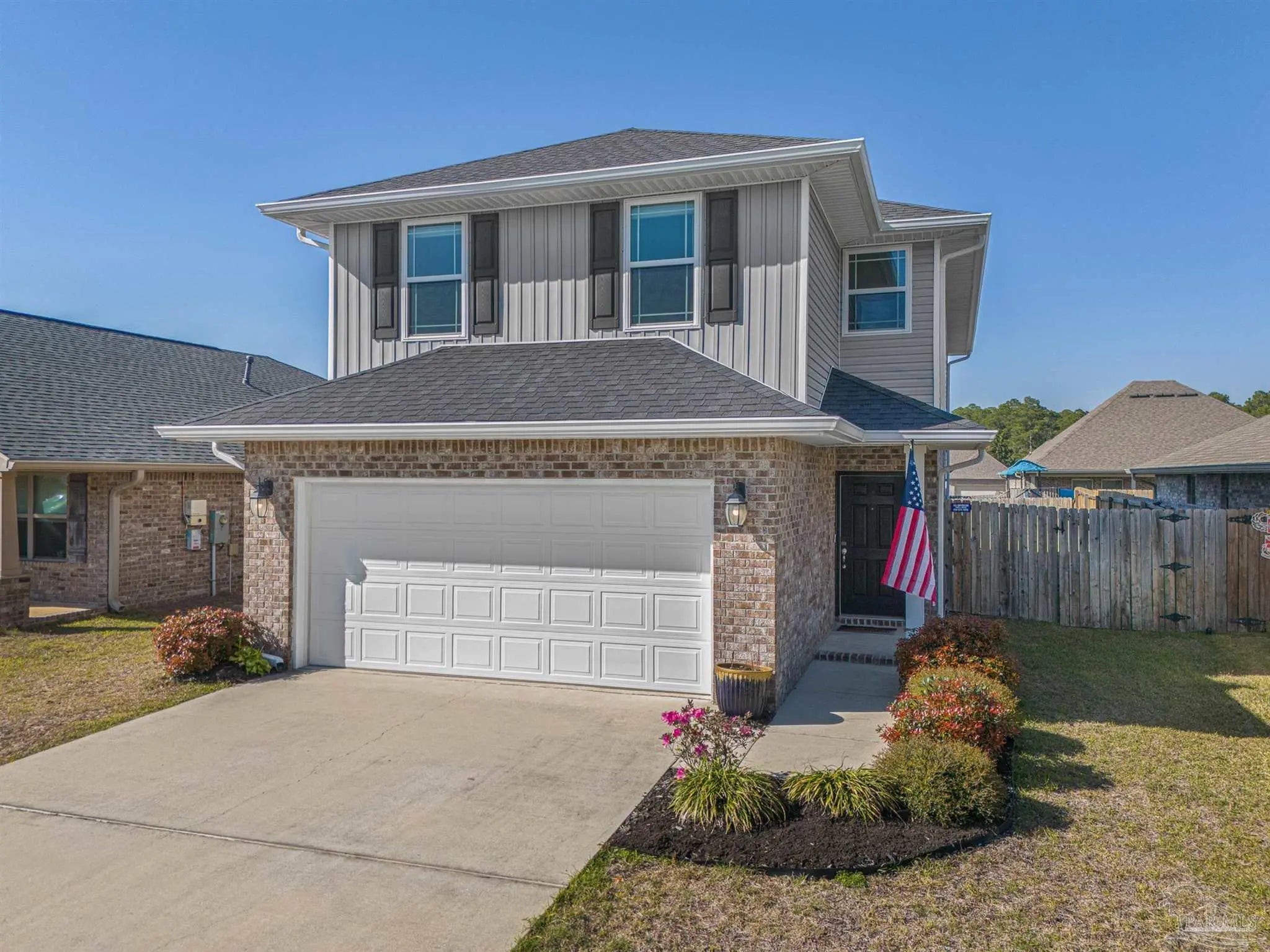 Photo of Listing #680100