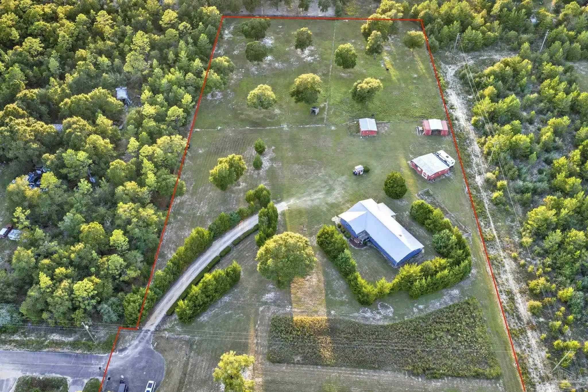 Photo of Listing #671921