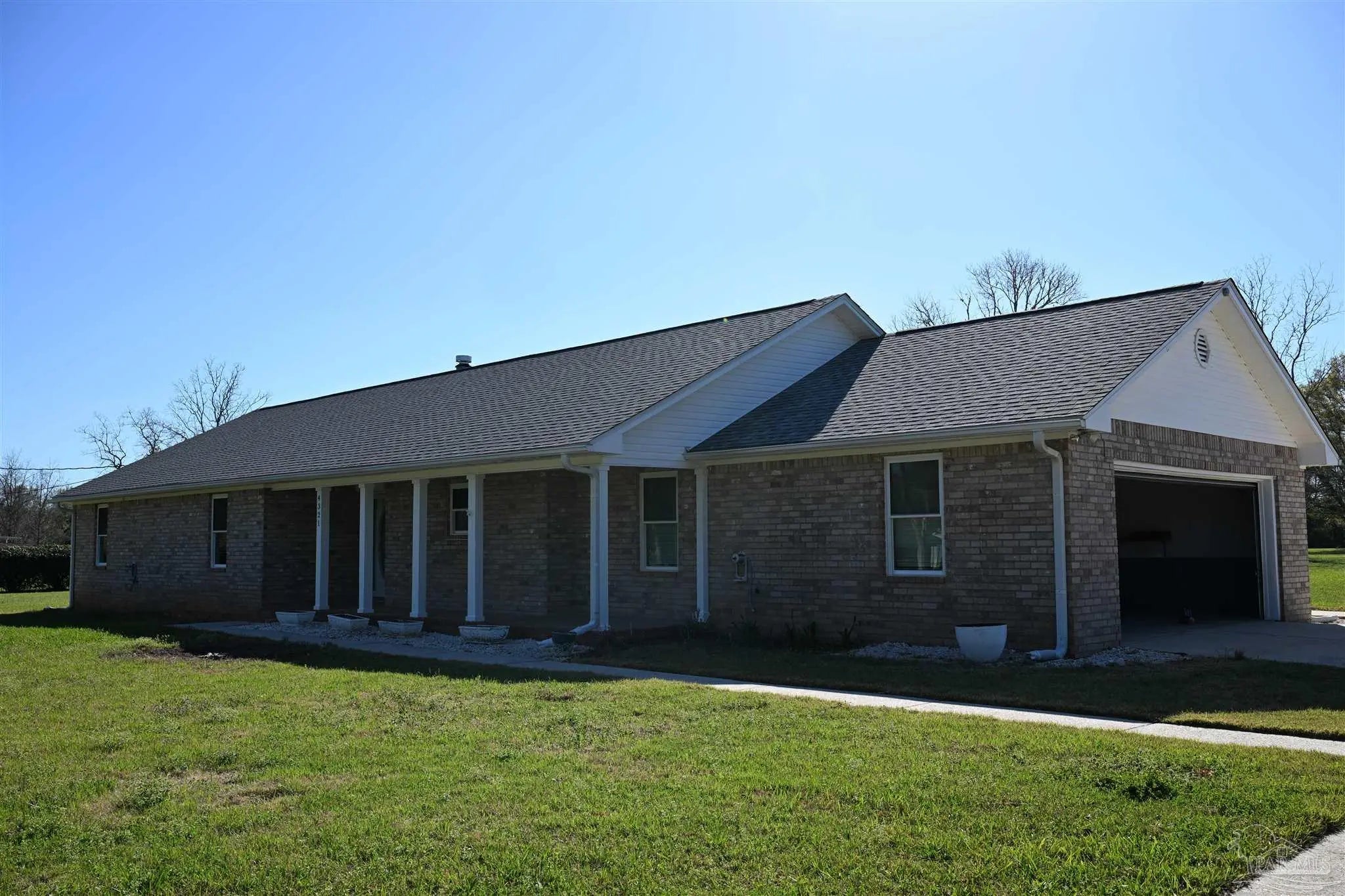 Photo of Listing #679480