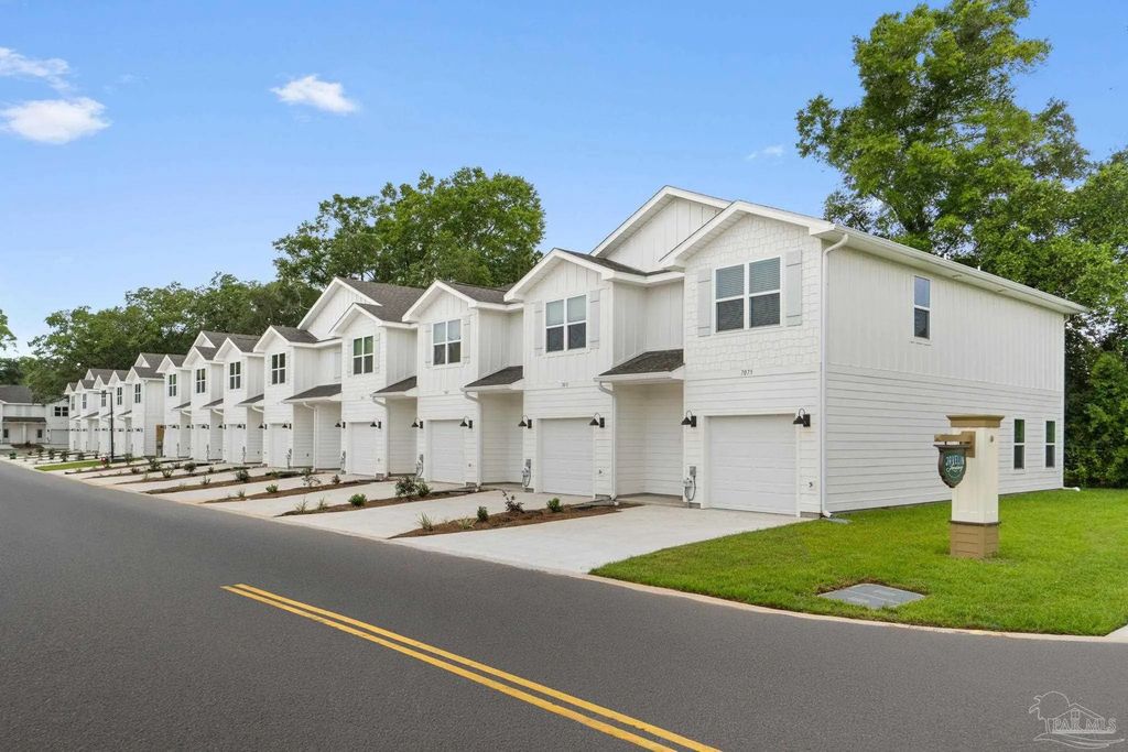 7074 Javelin Ct, Pensacola