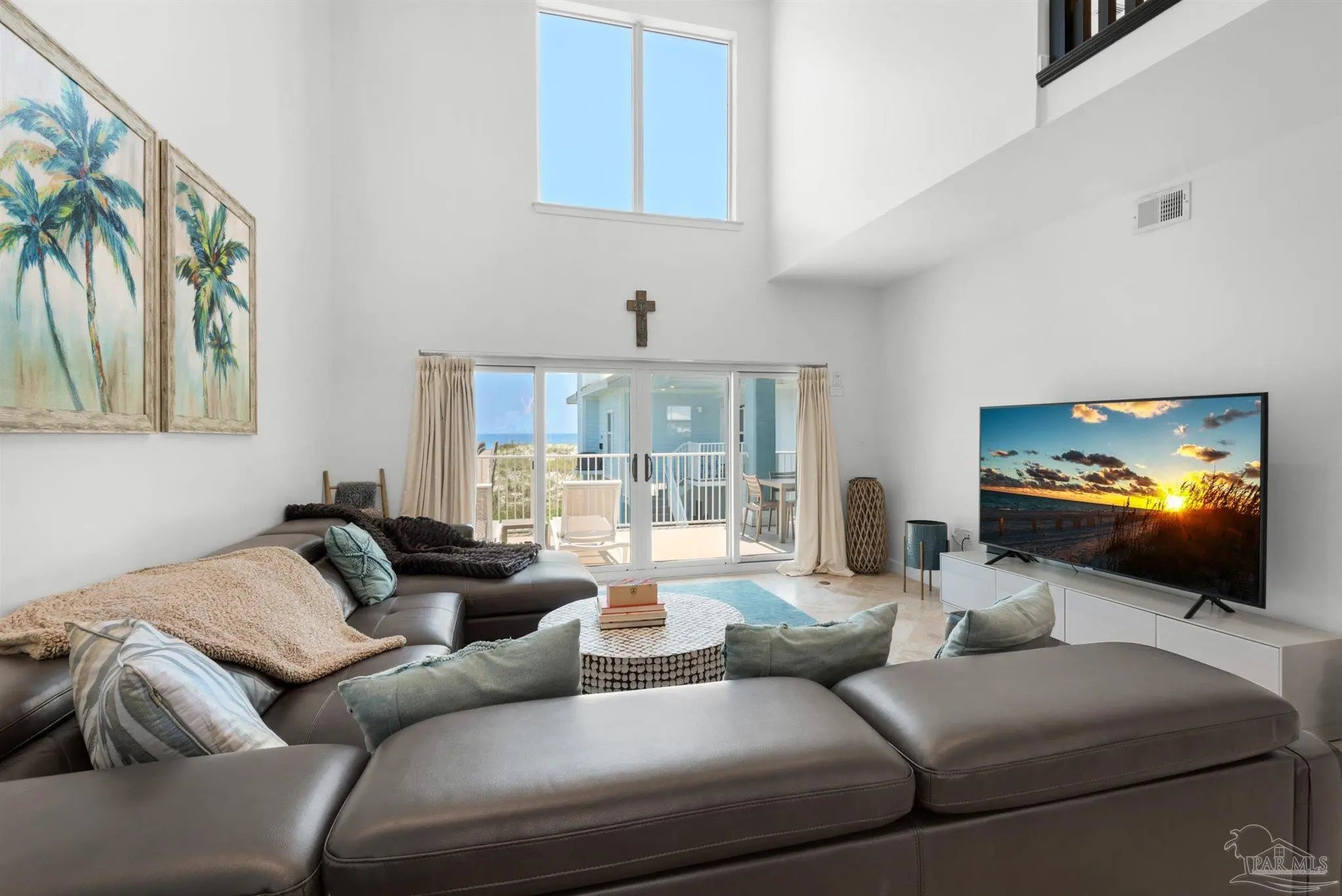 Photo of Listing #680561