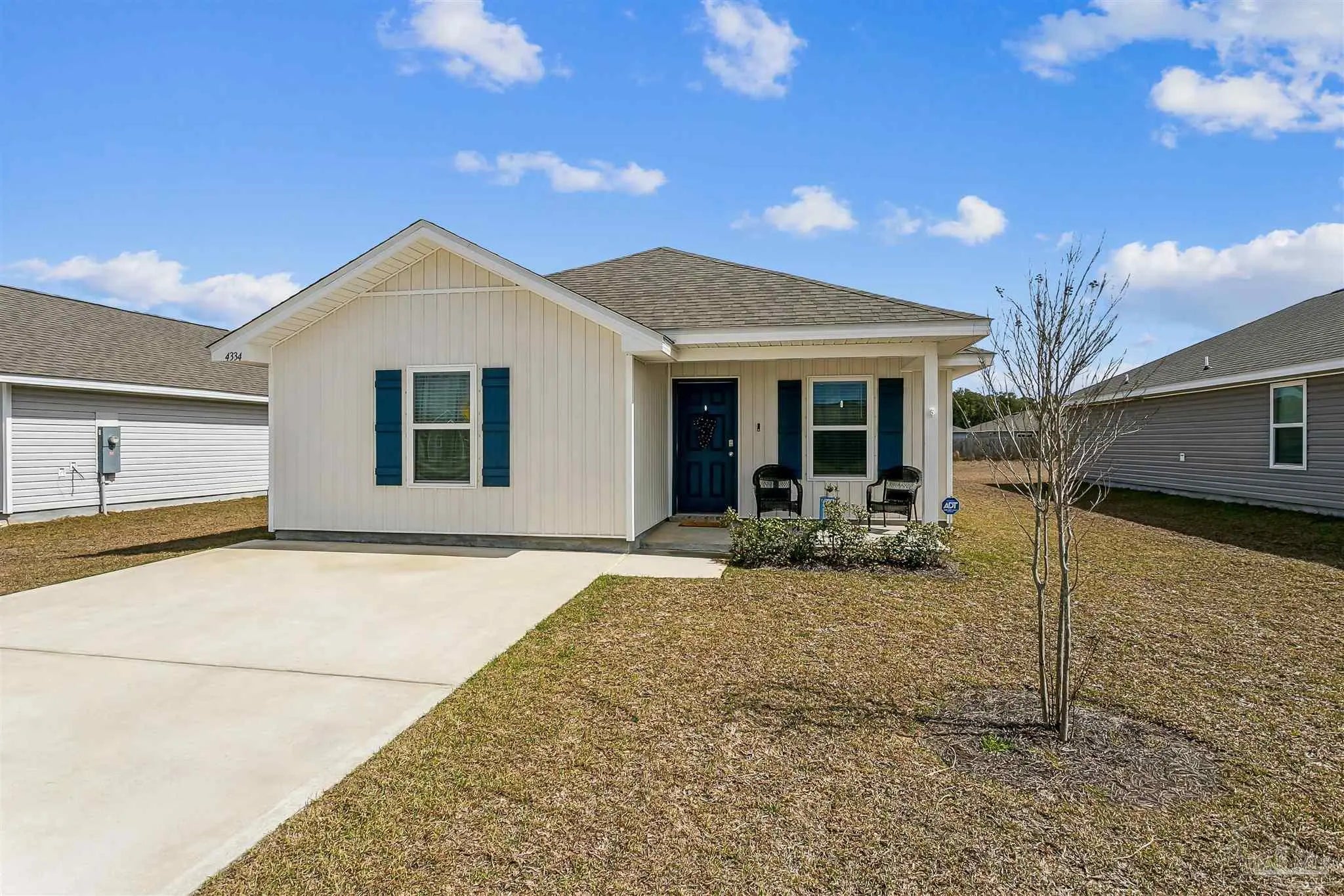 Photo of Listing #678639