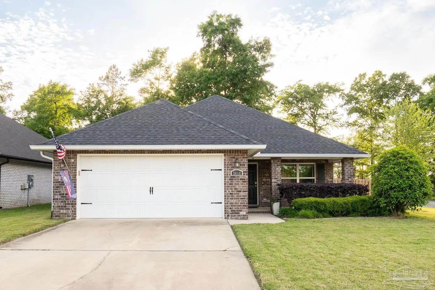 Photo of Listing #680989