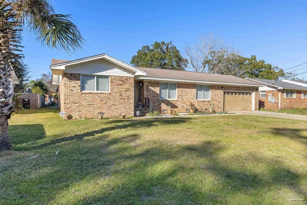 1308 E Hatton St, Pensacola