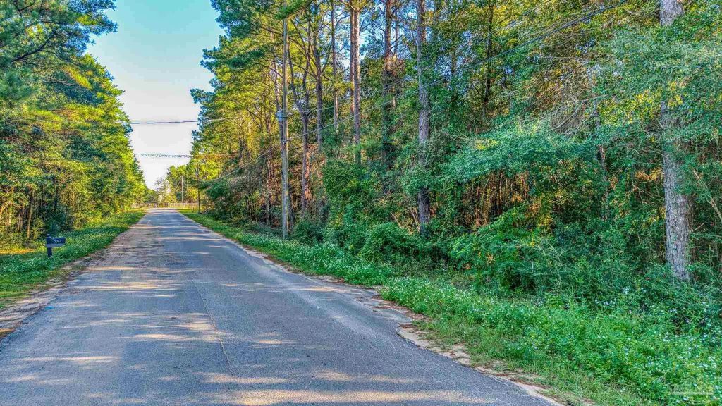 5348 Short Trl, Milton