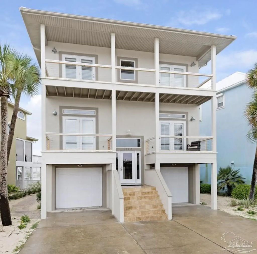 1452 Homeport Dr, Navarre Beach