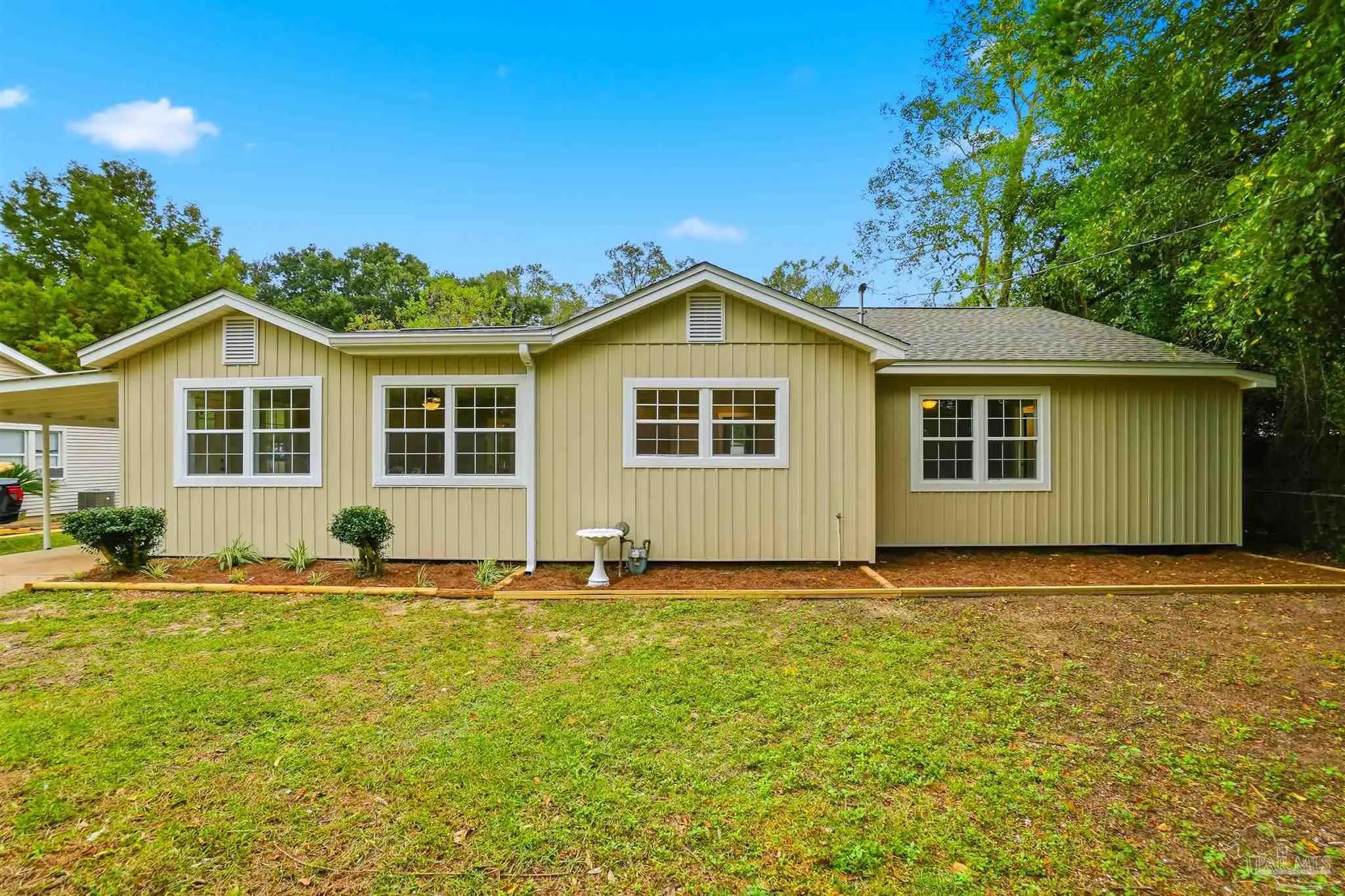 Photo of Listing #670859