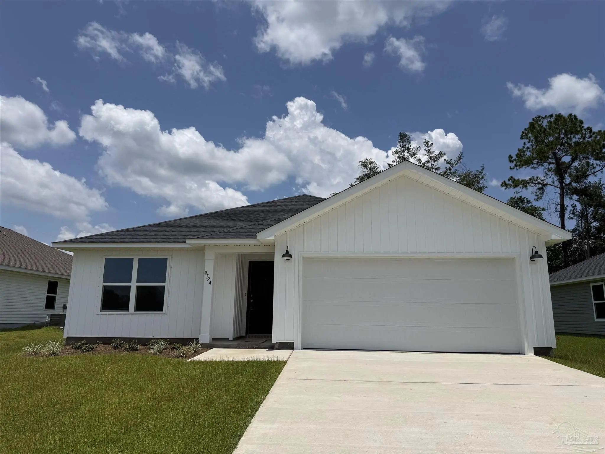 Photo of Listing #688071