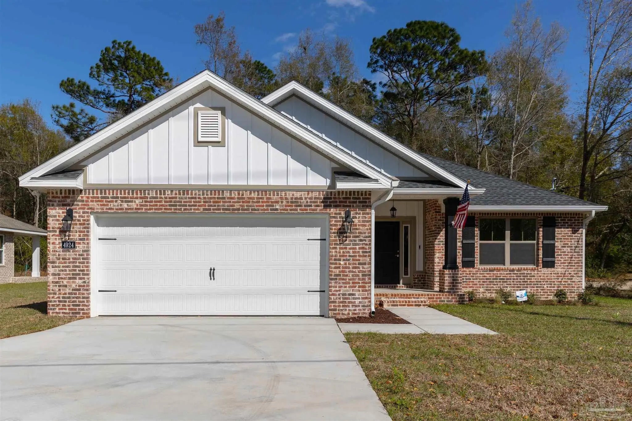 Photo of Listing #671558