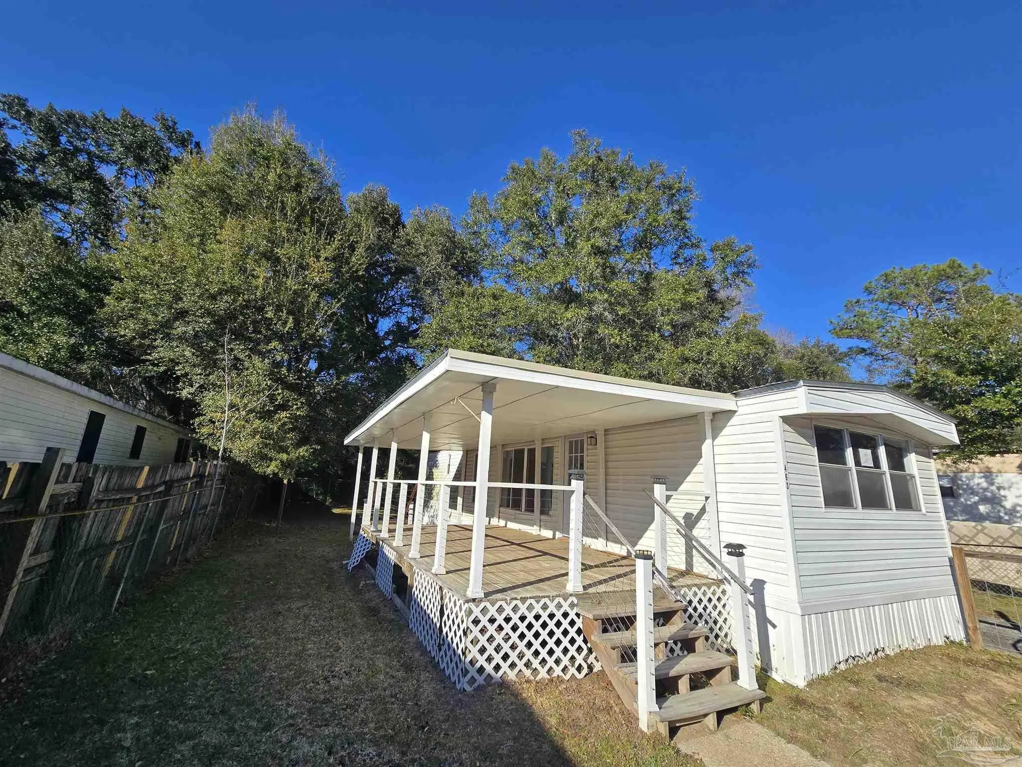 Photo of Listing #676881