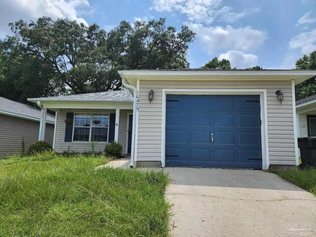 10475 Senegal Dr, Pensacola