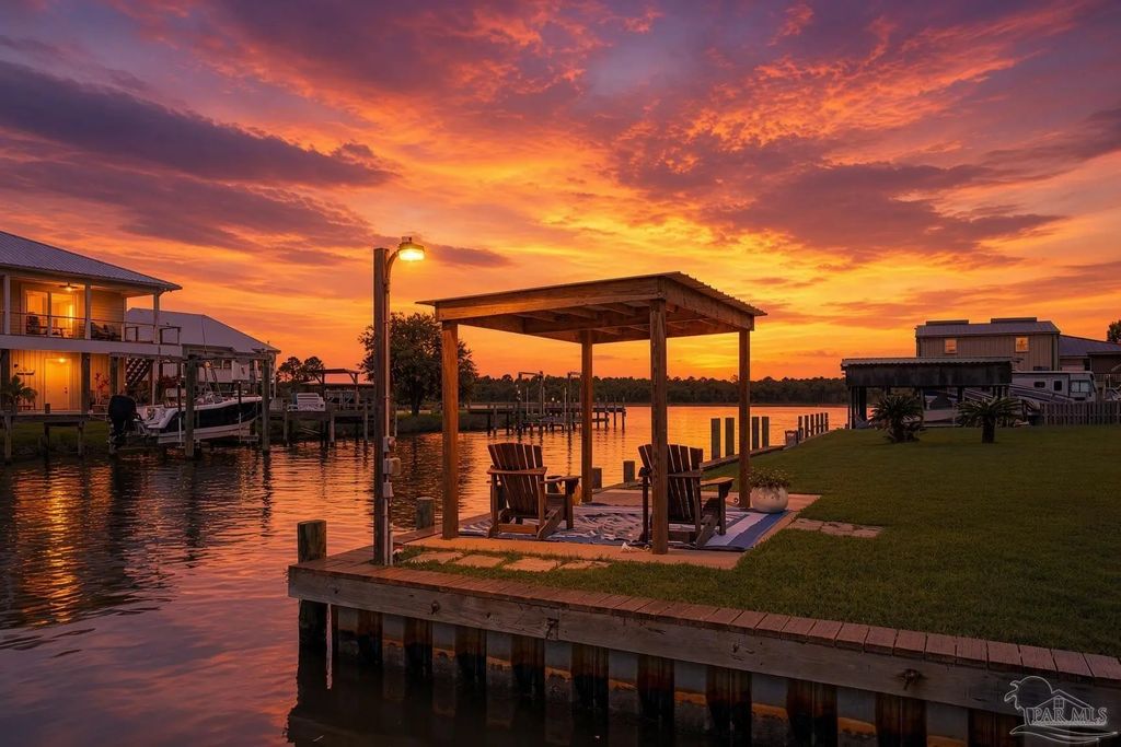 5411 Japonica Ave, Pensacola