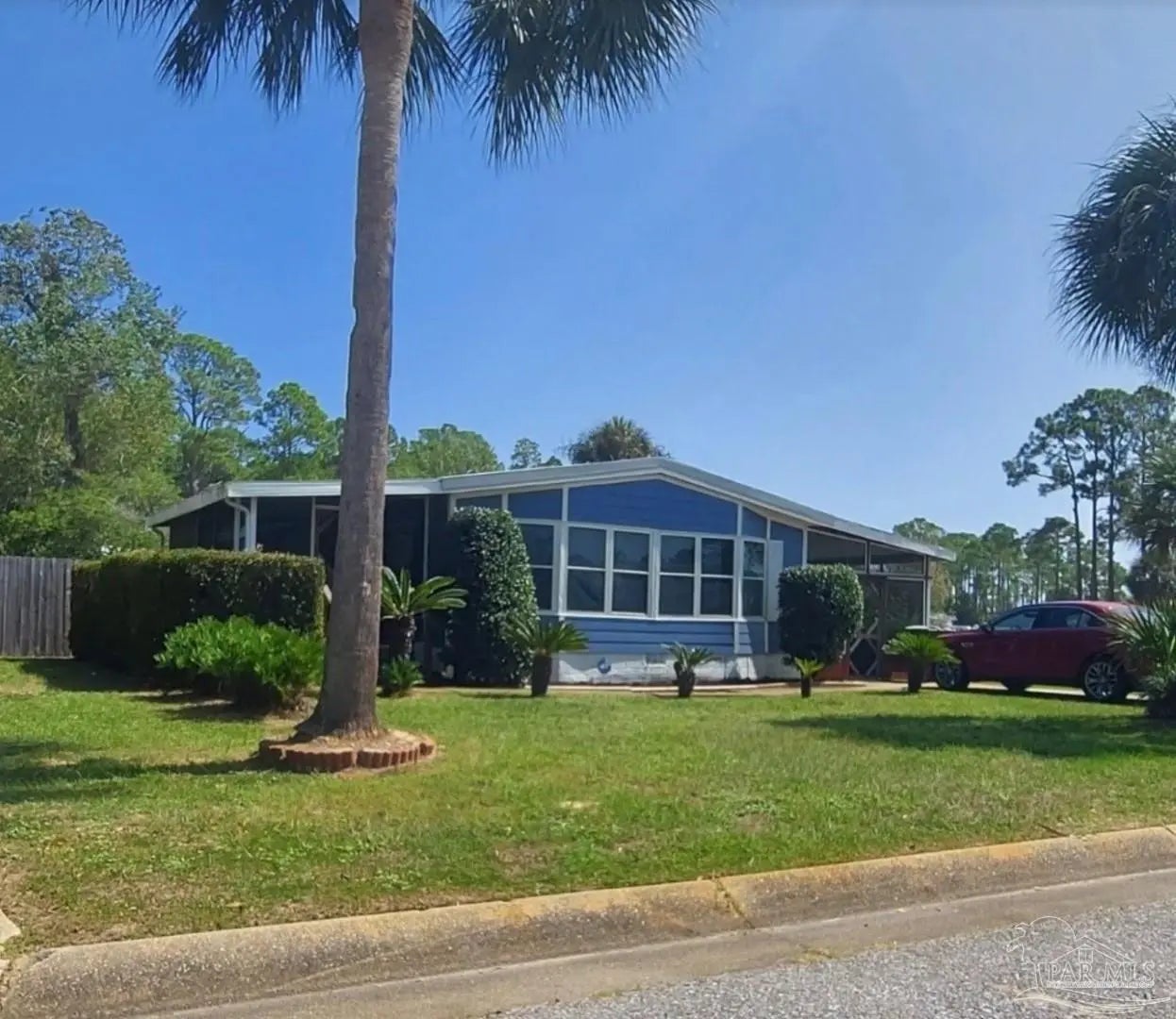 Photo of Listing #669293