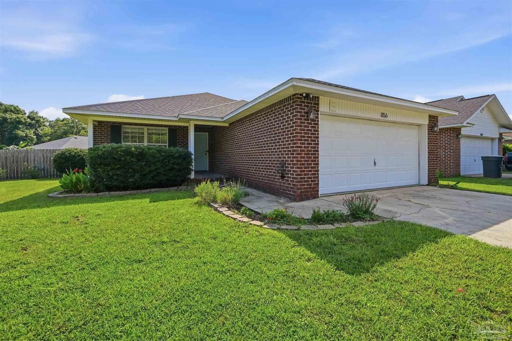 856 Miramar Dr, Pensacola
