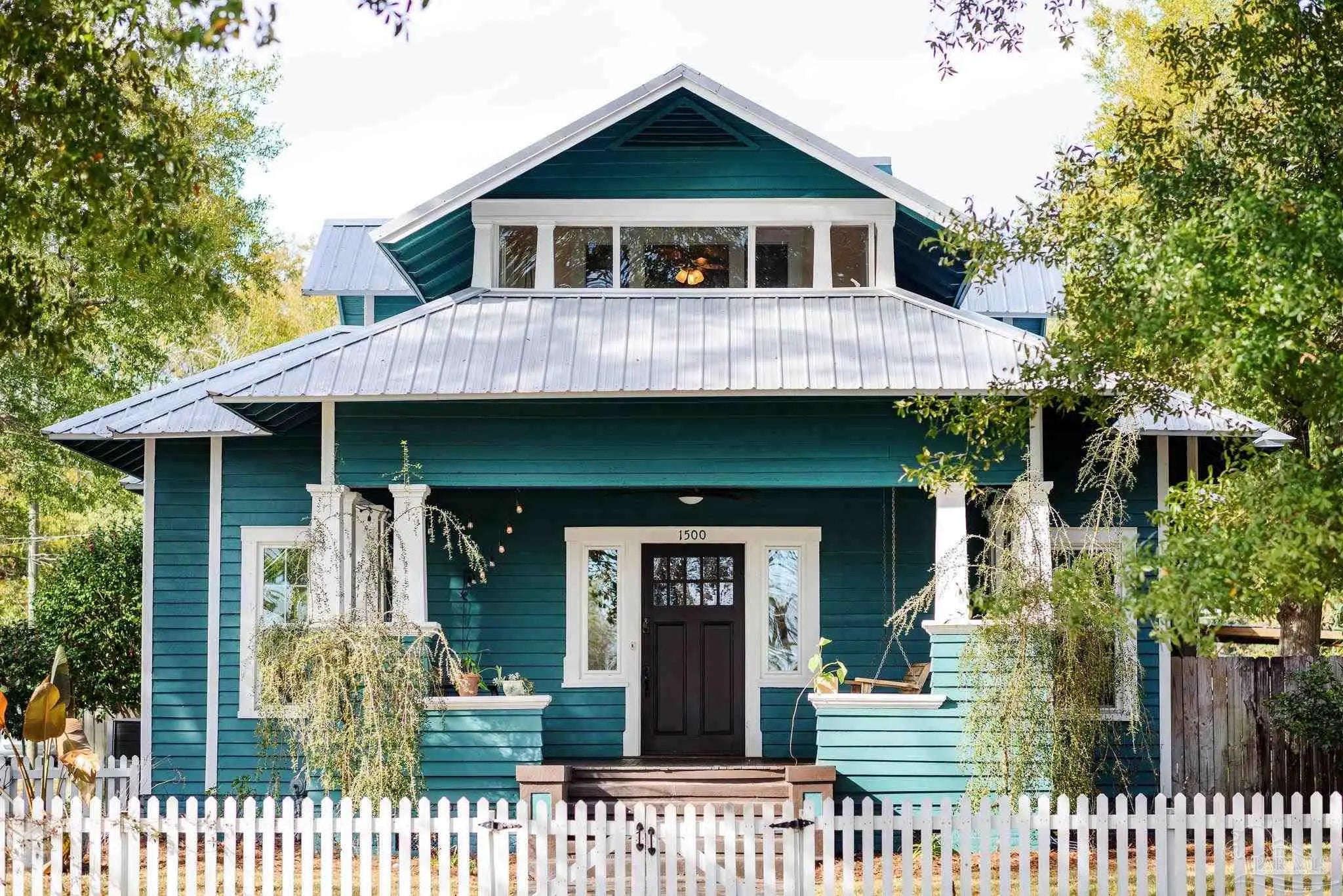 Photo of Listing #677577