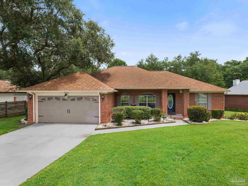 2647 Barefoot Creek Cir, Navarre