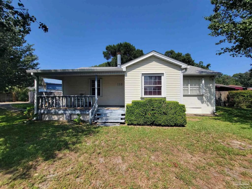 113 Reed Rd, Pensacola