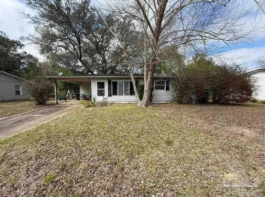 Photo of Listing #679517