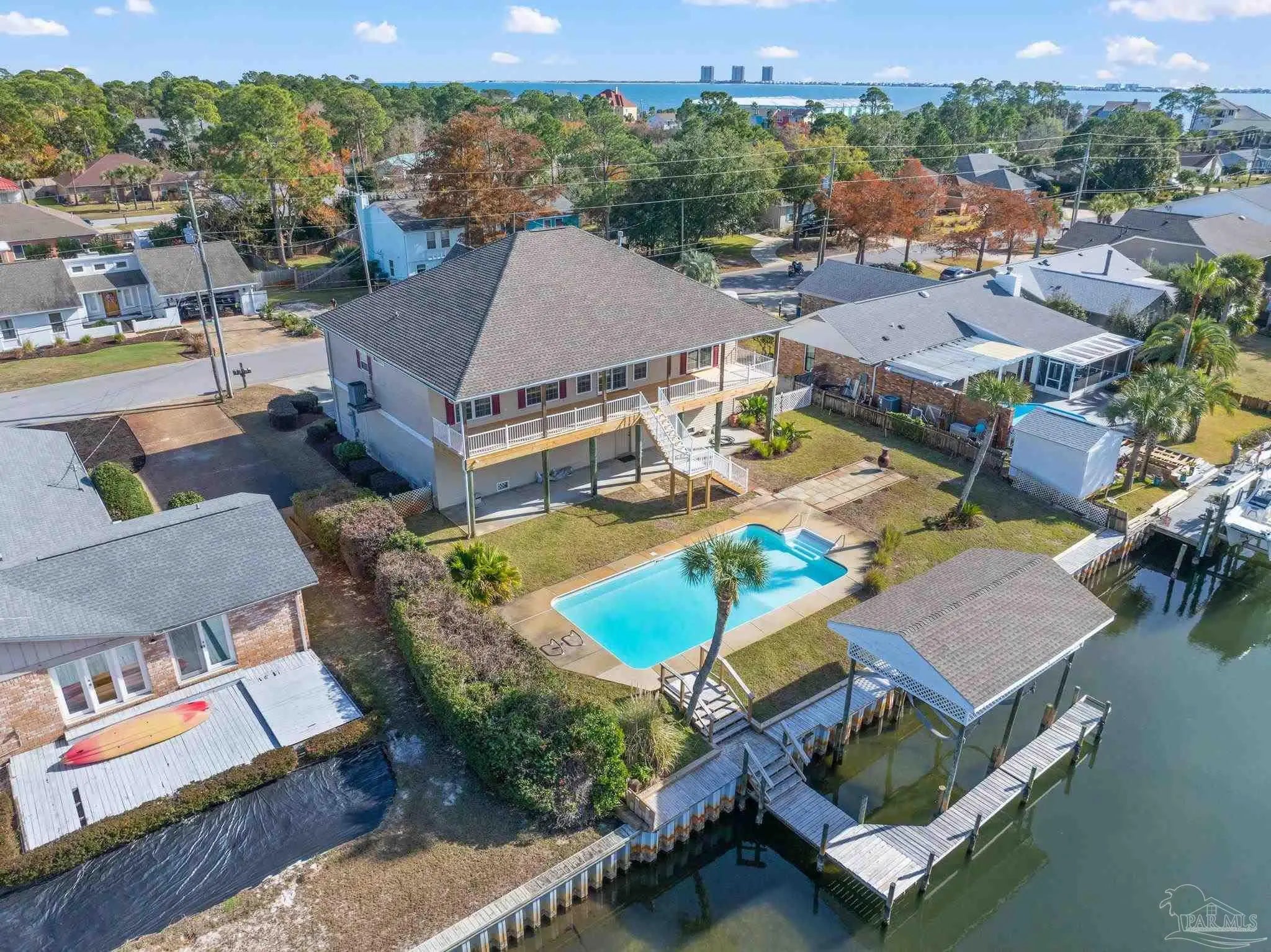 Photo of Listing #675043