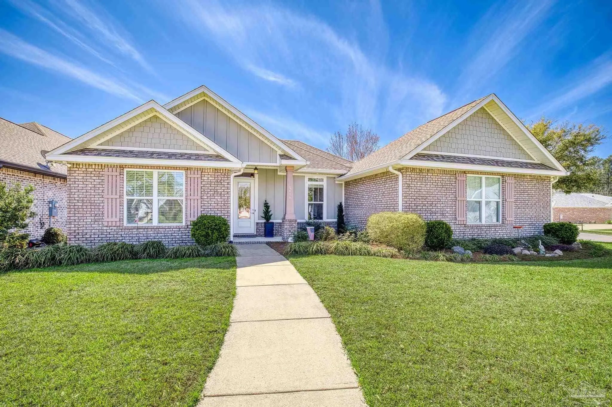 Photo of Listing #679458