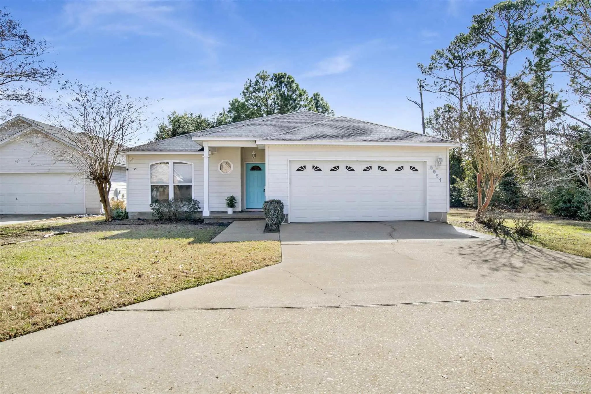 Photo of Listing #658338