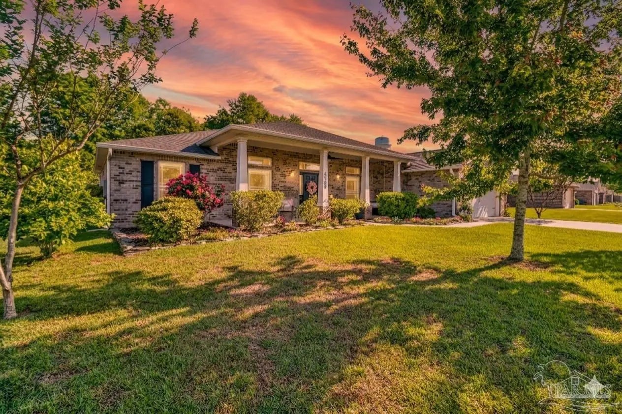 Photo of Listing #680699