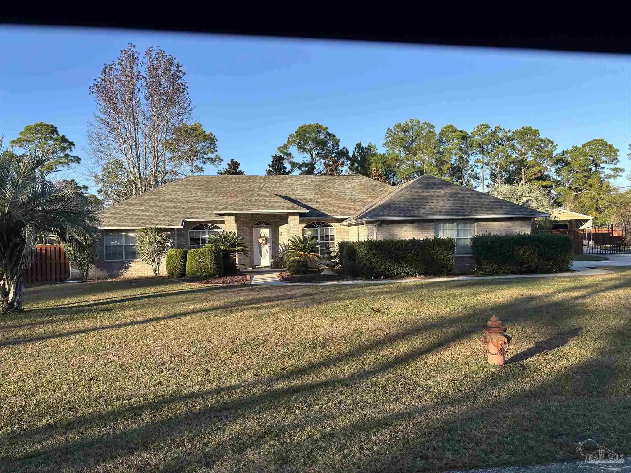 Photo of Listing #675496