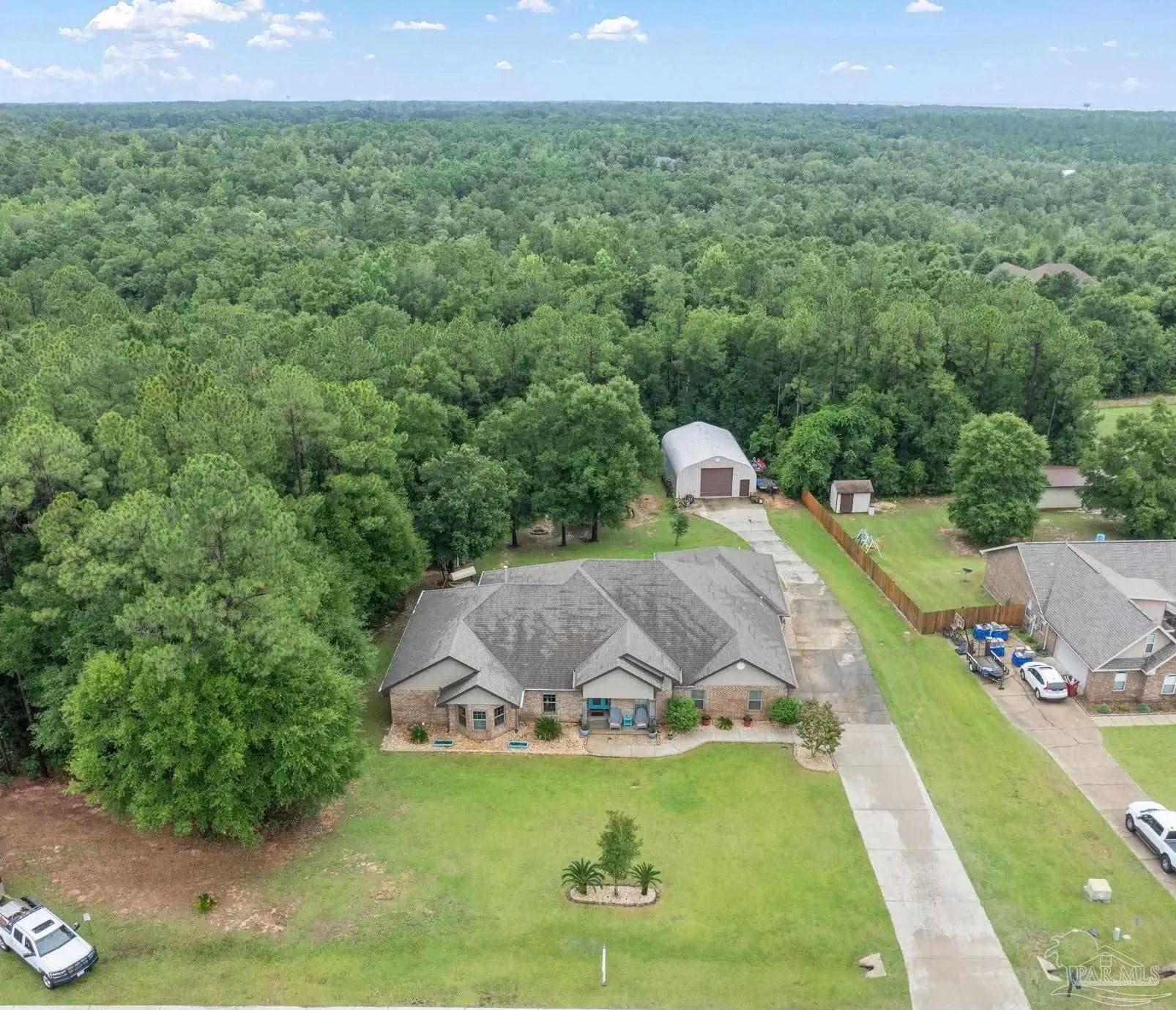 Photo of Listing #665872