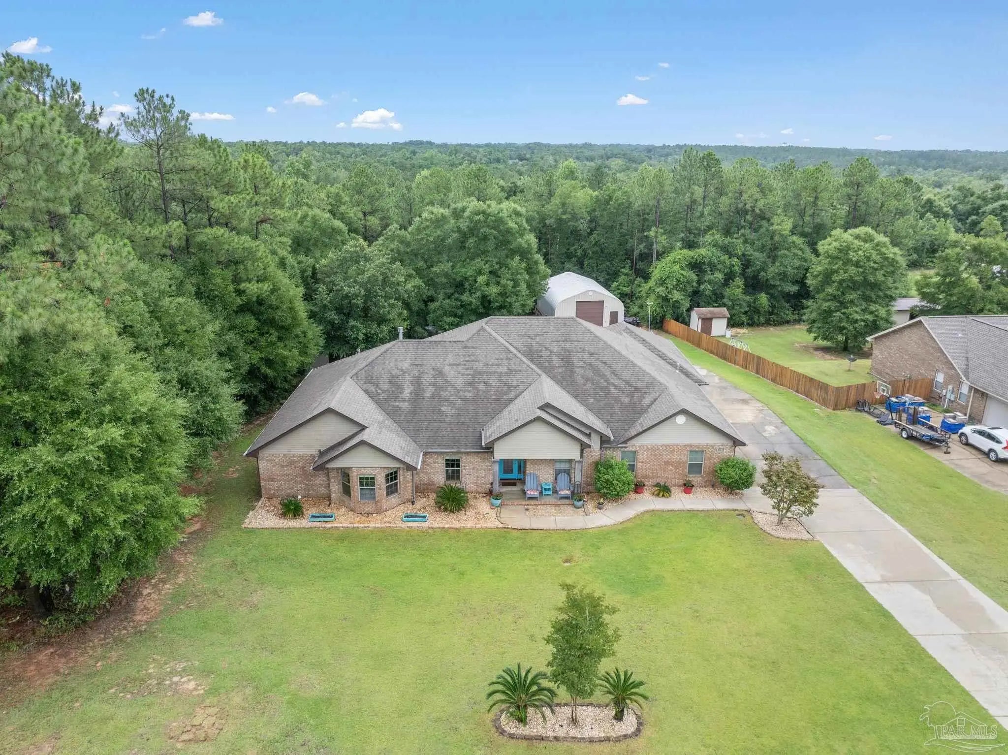 Photo of Listing #665872