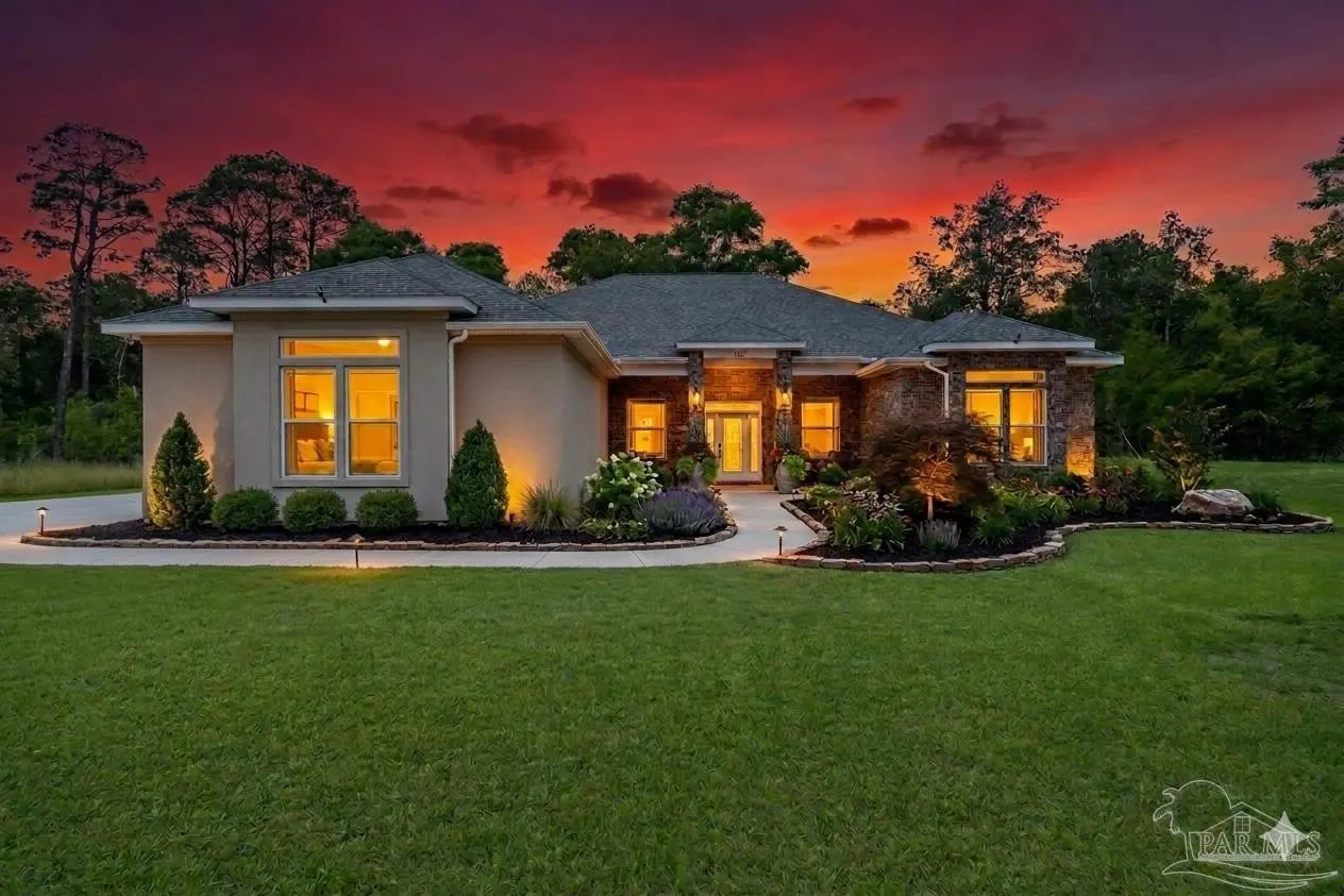 Photo of Listing #680753