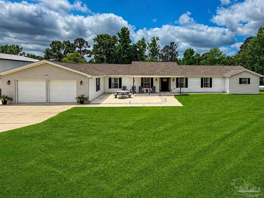 4189 Rocky Branch Rd, Cantonment