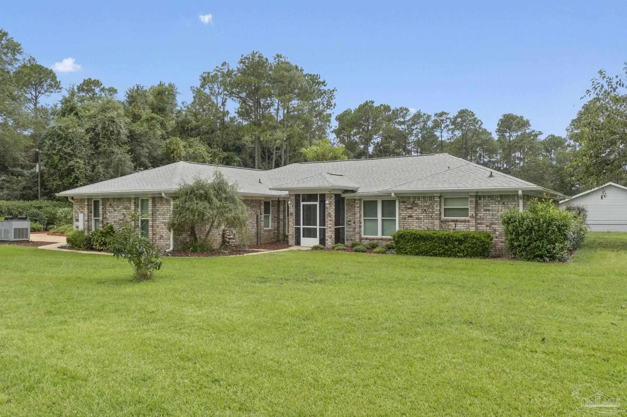 Photo of Listing #671641