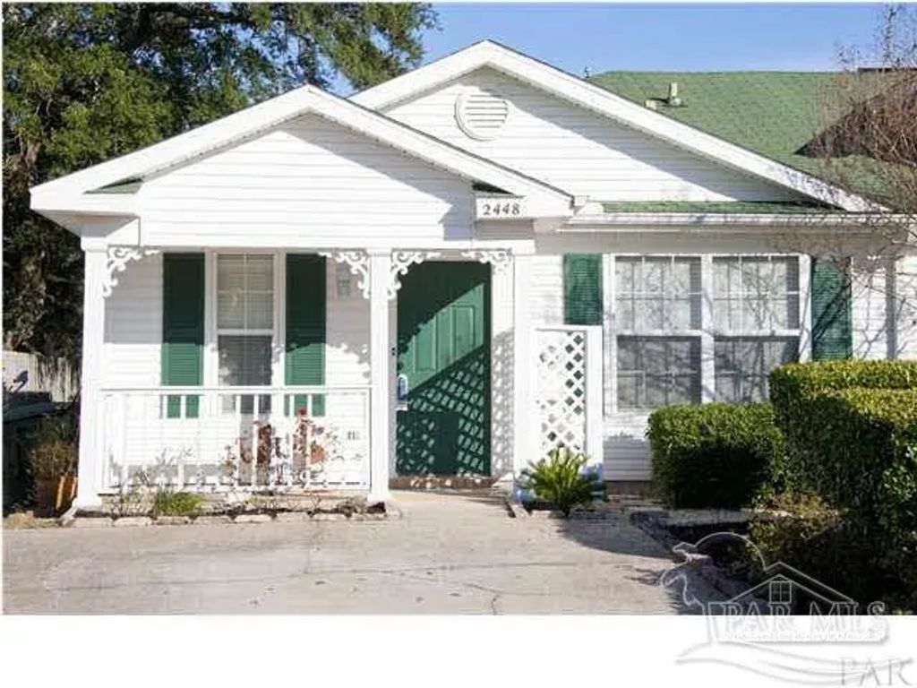 2448 Spyglass Cir, Pensacola