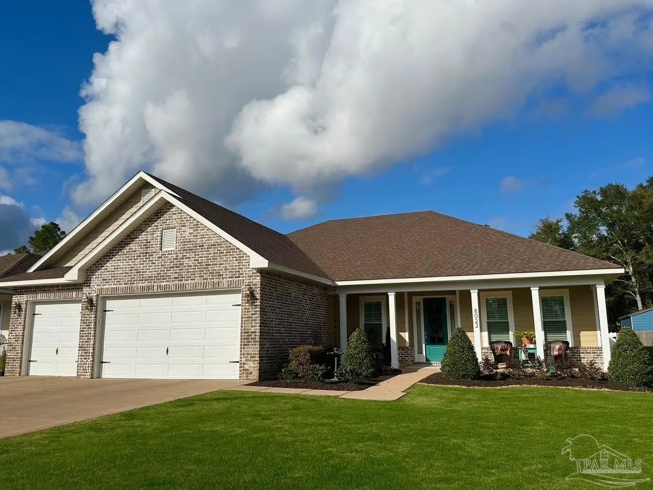 Photo of Listing #675332