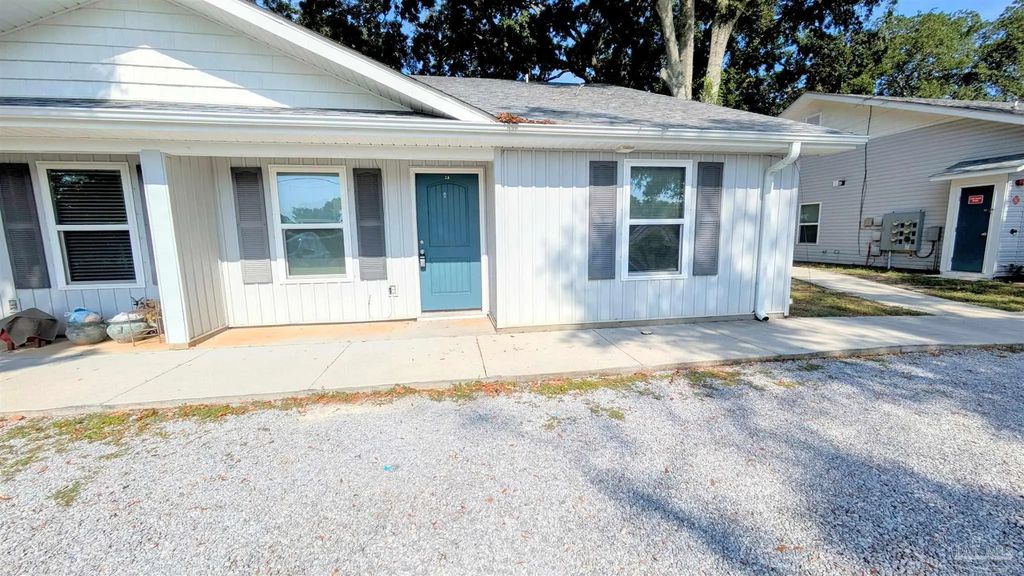 313 N Navy Blvd #2a, Pensacola