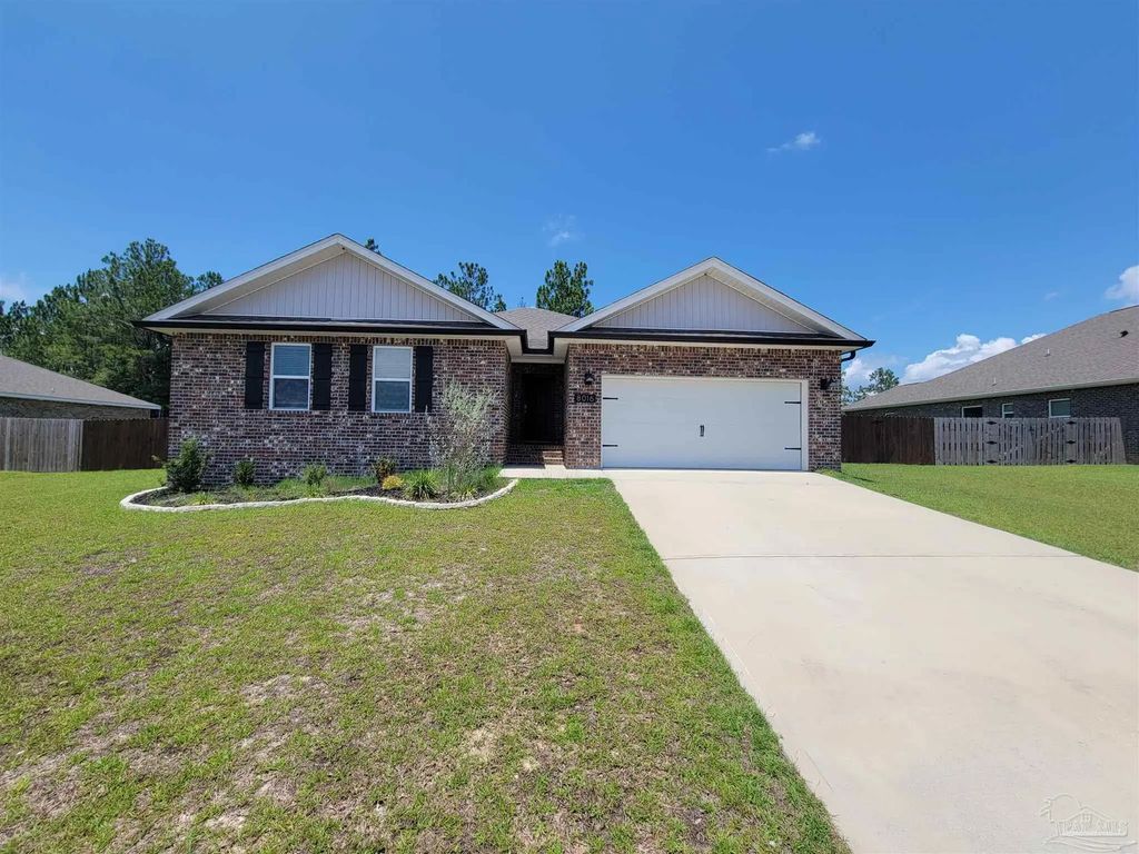 8016 Twin Cedar Dr, Milton