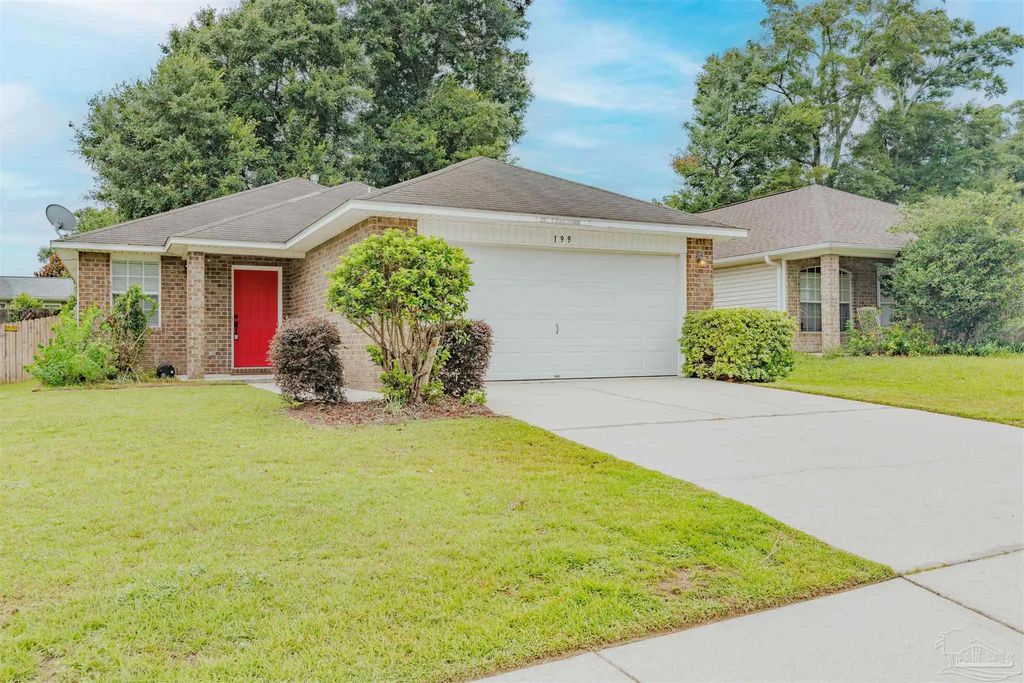 199 Creekview Dr, Pensacola