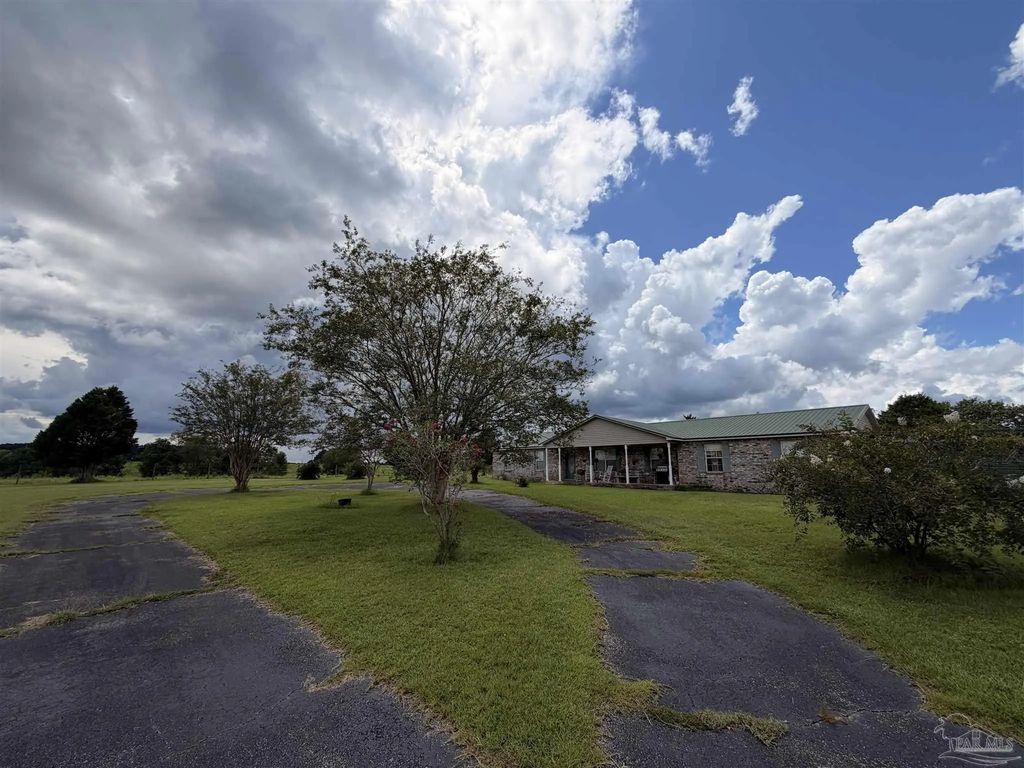 2731 Hwy 97, Molino