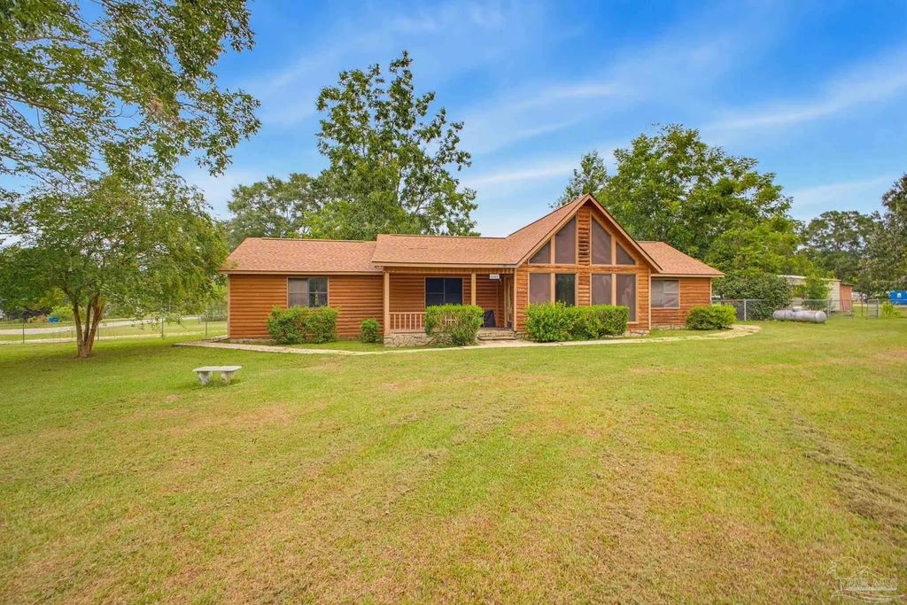 3131 Old Atmore Rd, Flomaton